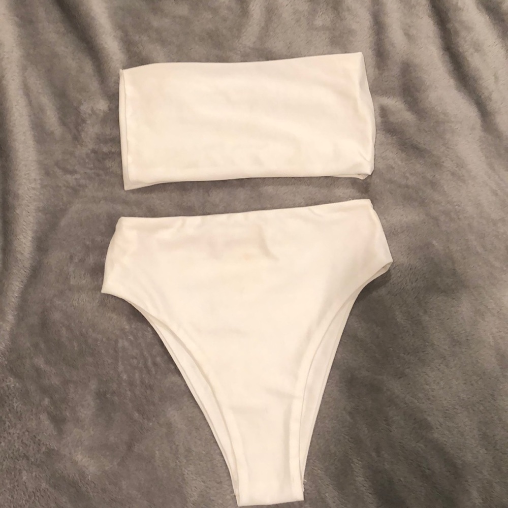 High waisted bikini